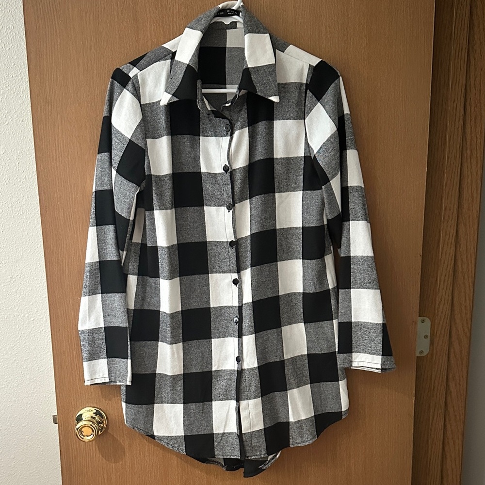 Black and White Plaid Button-Up Shirt